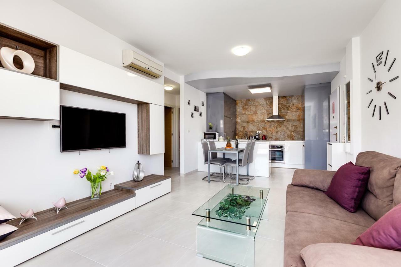 La Zenia Sabrina Apartment 5 โอริอุเอลา ภายนอก รูปภาพ